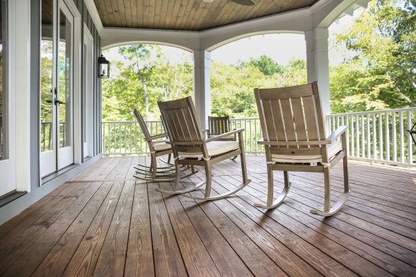 Cost of Wooden Porch Construction in Missoula